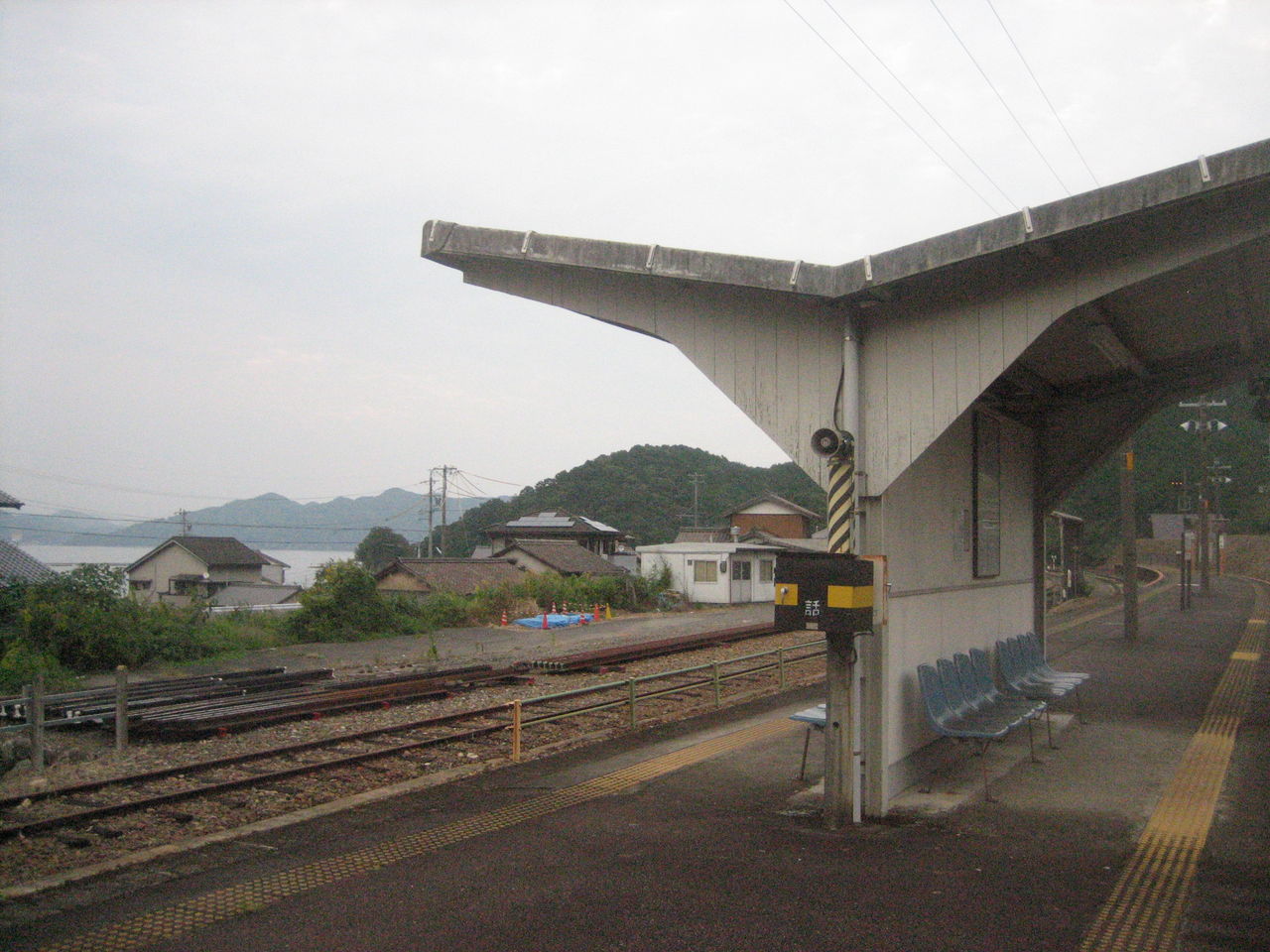 大曽根浦駅2.JPG