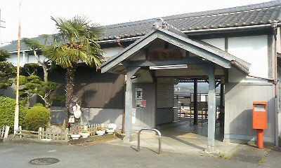 新堂駅3.JPG