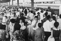 宇野駅2.jpg