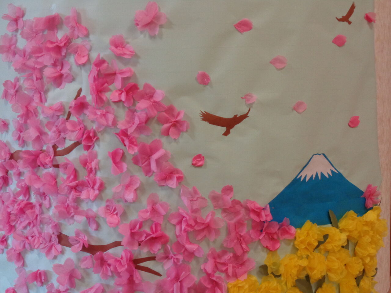 桜の壁面飾り 1fデイ 高槻けやきの郷 桜の壁面飾り 1fデイ 高槻けやきの郷