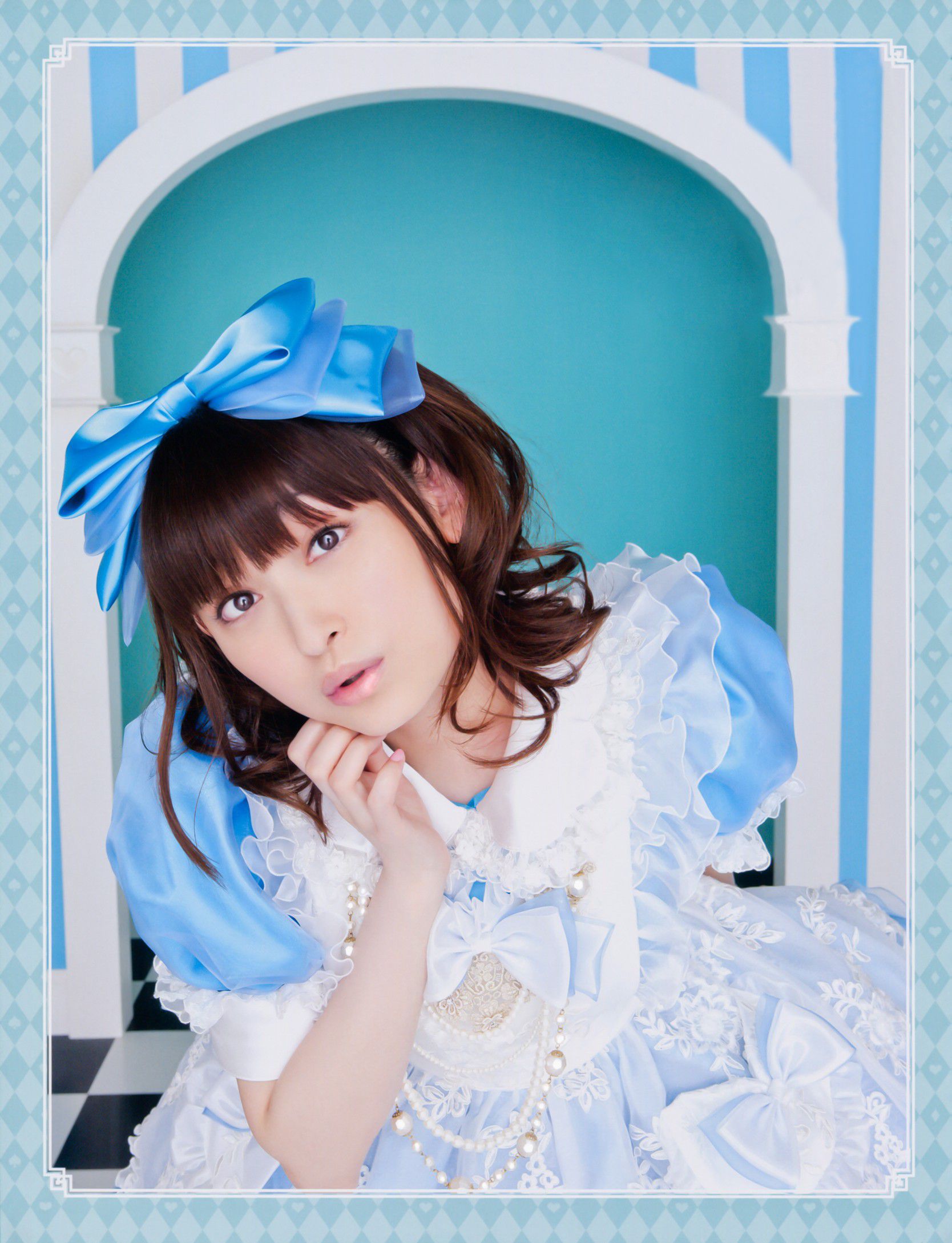 田村ゆかり 25 純白ゆかりん 公式top画像が更新 純白ゆかりんかわええええええええ Testes