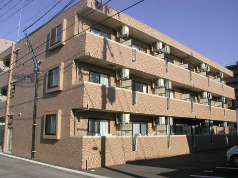 ﾌｧﾐｰﾕ小白川_08