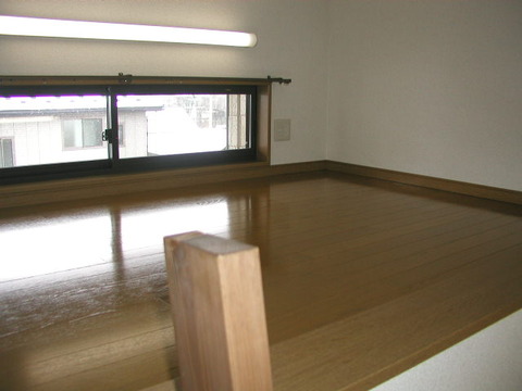 ﾊｲﾂさくら(203)_02