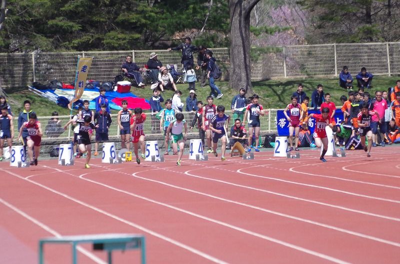 陸上競技シーズン始まる 星槎国際帯広 陸上競技シーズン始まる 星槎国際帯広