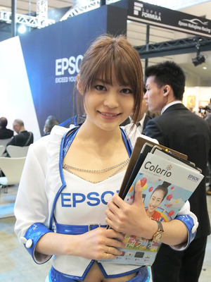 【ドスケベ衣装w】性欲を刺激するデザインwwwキャンギャルやRQのコスチューム画像www【30枚】 28