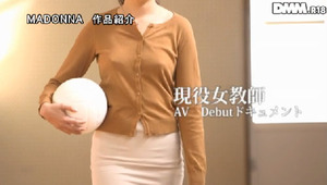 これはレア種www身長１７９cmの熟女がバレーボールユニで身長差セクロスwww 1