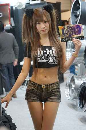 【ドスケベ衣装w】性欲を刺激するデザインwwwキャンギャルやRQのコスチューム画像www【30枚】 20