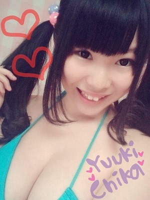 Gカップでセフレ顔なちょいブサ加減がエロいwwwグラビア＆自画撮り画像www 18