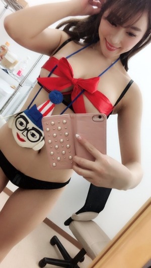 最新の愛人にしたいグラドルNo.1　Gカップ森咲智美ちゃんのエロすぎる体www 10