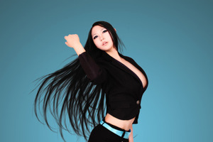 クールに決めたドスケベ女さん！セフレセクロスで無責任中出しを希望する！ 4