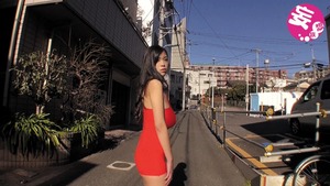  細身で爆乳な女の子のボディコン姿は絵になるねwww
