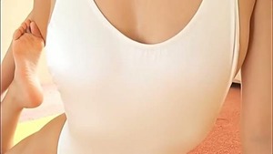 パイパン？w元ミスマリンちゃん渡辺未優のハイレグレオタードがエロいwww 4
