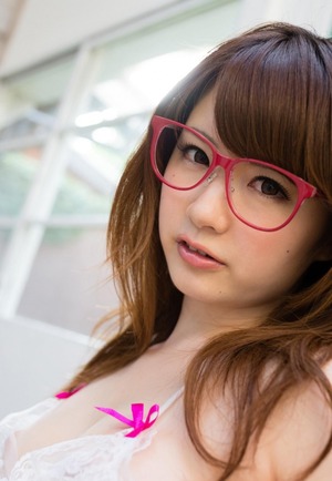 【ドスケベ】くちびるプルプルなゆるふわ美少女のスケスケランジェリーがエロい！ 2