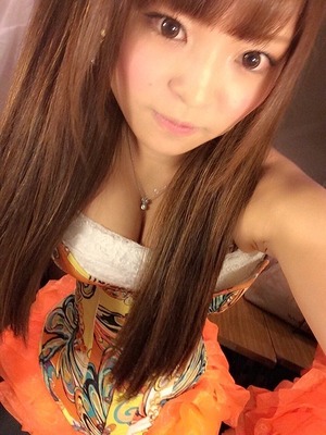 セフレ顔した巨乳ちゃんの自撮り＆グラビアが卑猥www 34