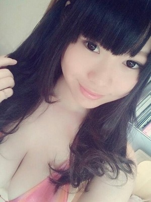 Gカップでセフレ顔なちょいブサ加減がエロいwwwグラビア＆自画撮り画像www 5