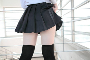 【ドスケベ女子】 スカート短すぎ女子の完全に誘ってるエロ尻画像www 5