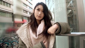 キレイめヤリマンｗｗｗ脱がすと結構乳があるwwwしかもご奉仕系セクロスw