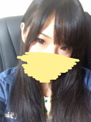巨乳デリヘル美少女（１９歳）がほぼ顔出しでエロ自撮りUPwww 7