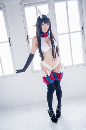 これは性的なwwwコスプレイヤーのニーハイ着用エロ画像！ 3