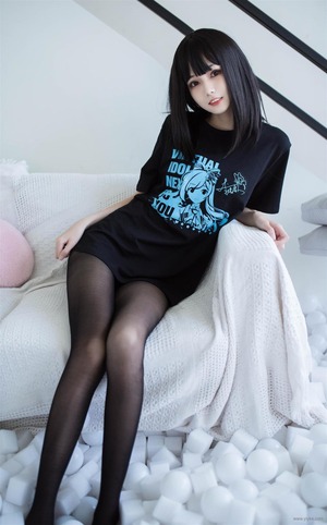 7efef17d s - 超絶黒パンスト美女たちの美脚集