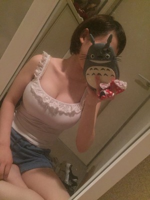 自撮りで承認欲求を満たすオッパイたわわ系デカパイ素人画像！ 5