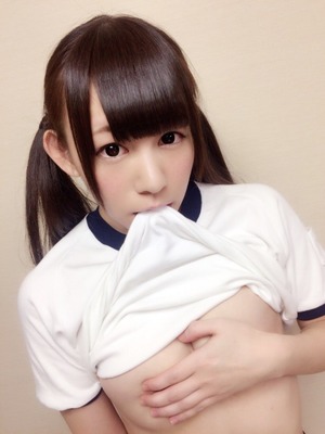画像：管理人がグっときたブルマ女子のエロス画像！ 16枚