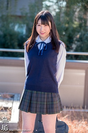 陰毛薄くてめっちゃかわいい！清楚美少女が処女喪失ＡＶデビュー！！ 1