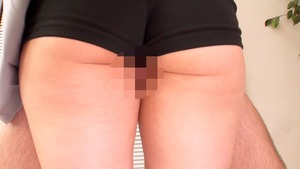 黒ミニスパッツ越しのま〇こにチ〇ポこすりつけて精液びゅるびゅるするフェチ物エロス！ 12