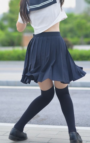 こんな子がクラスにいたらねぇ・・・美少女ＪＫの青春エロス画像！