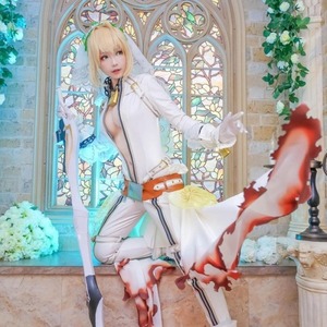 画像：めっちゃ谷間全開でアピールしてる巨乳コスプレイヤー画像！ 11枚