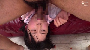 偽オーディションで田舎ＪＫを上京させ、ビンタ・顔面踏みで暴力凌辱する悪い大人のセーラ服切り裂き撮影ｗｗｗ 13