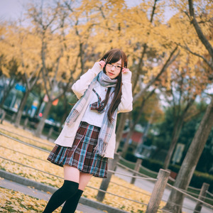 その佇まいと身にまとう雰囲気にグッときた制服の美少女画像！ 14