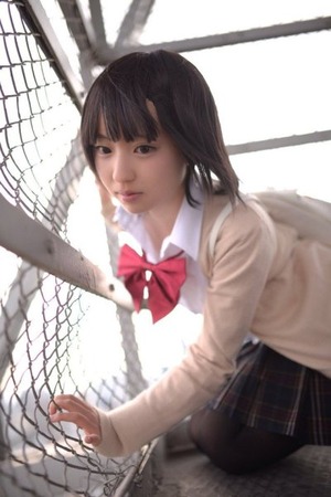  黒髪ショートへアで妹系低身長ちゃんの制服＆ちょいエロ自撮り！ 7