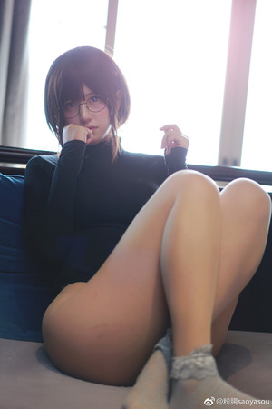 これはナイスな雰囲気のメガネ美少女ですね！ 4