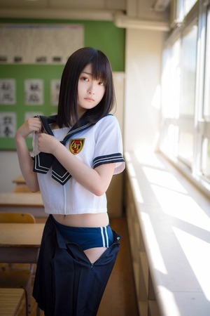 清涼な空気感にグっときた制服の美少女画像！