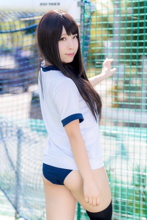 画像：【清楚系ビッチ】エロスとキュートを兼ね備えてる体操服ブルマ女子画像！ 4枚