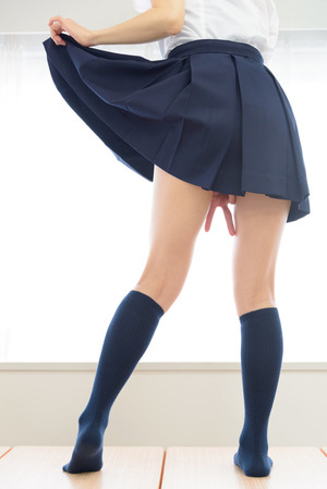 エロい下半身しやがってｗｗｗ制服女子のお尻とふとももエロスｗｗｗ 13