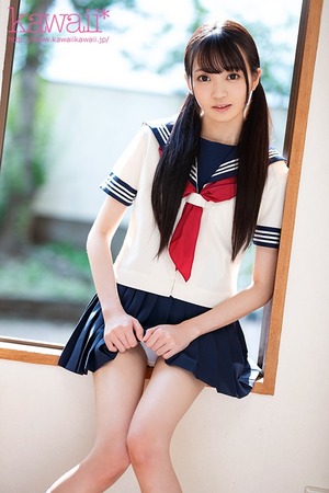 妹の絶対領域がたまらず全力ピストンでJKま〇こを堪能する！