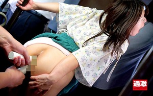 前後の穴にバイブ突っ込まれて連れ回し･･･からの２穴同時挿入で蹂躙www 4