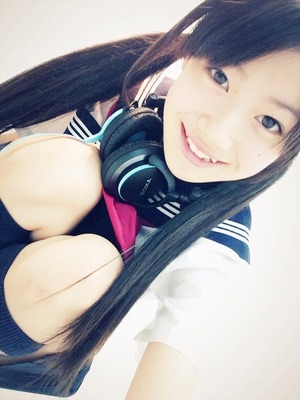 画像：【清楚系】みんな大好きな清く正しい美少女JKの透明感あふれる画像！ 14枚