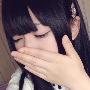 【清楚系ビッチ】誘い受けポーズ連発エロ自撮りwww黒髪ロングヘア美少女のオタク受け下着コーデ!
