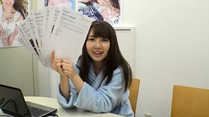 AVで処女喪失したグラビア経験のある美少女が素人バージンをかけてファン感謝祭を開催www