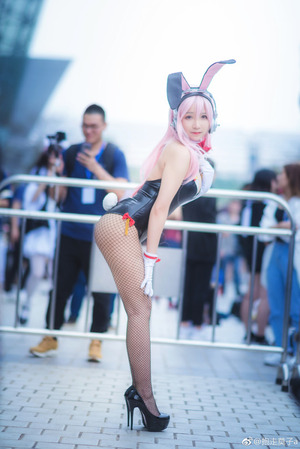 美少女の紐パン下乳コーデがぐうしこ！美尻で美脚！ 12