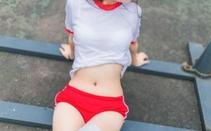 管理人がグっときたブルマ女子のエロス画像！ニーソに上履き！ 10