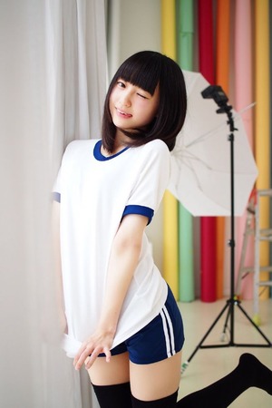 体操服の女の子が見せる生足と青春ボディのエロス！ 14