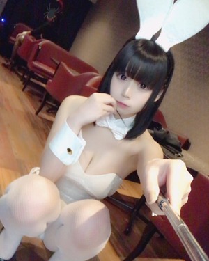  ロリ顔で巨乳！しかも下乳アピールのエロコスがしゅごいコスプレイヤー画像！ 15