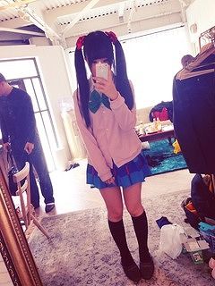 【清楚系ビッチ】ちっぱい美少女はパイパンに限る！そしてコスプレセクロスだよね！