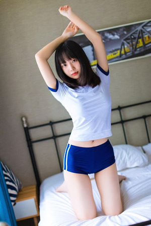 ち〇ぽのご褒美青春ボディを引き立てる体操服ブルマ女子のエロス！ 1