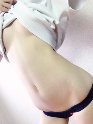 【清楚系ビッチ】自撮り女神＆コスプレイヤーの下乳アピールエロ画像www 6