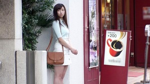 上京したての言いなり系巨乳ちゃんが店内露出でヌレヌレになる愛されビッチで抜けるｗｗｗ 2
